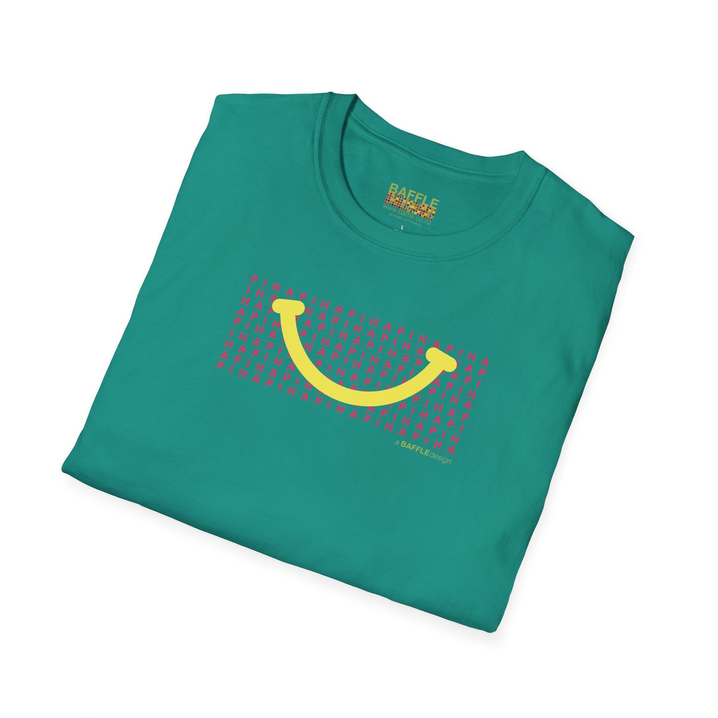 NEW - PIHA SMILE YELLOW - Gildan 64000 Graphic Tee