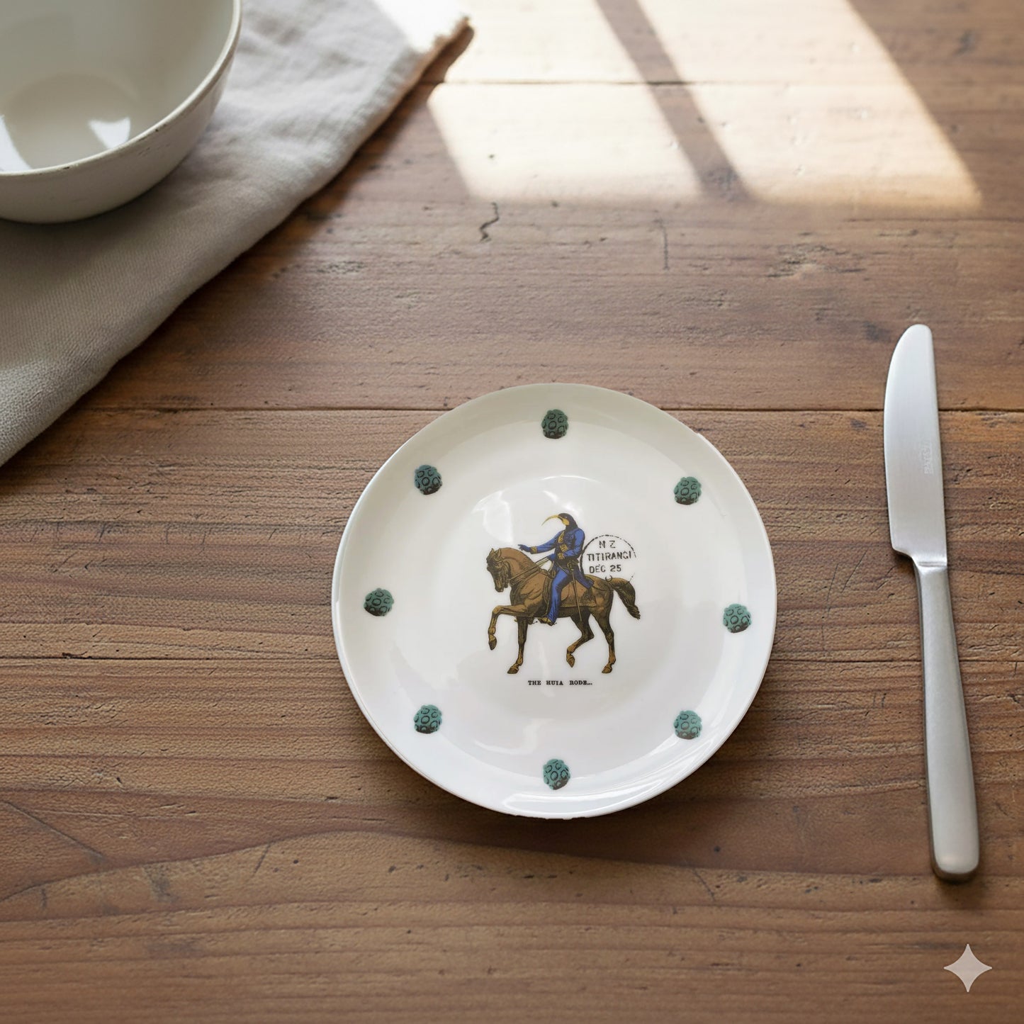 The Huia Rode... - 16 cm small side plate - Stamped Titirangi - Bone China