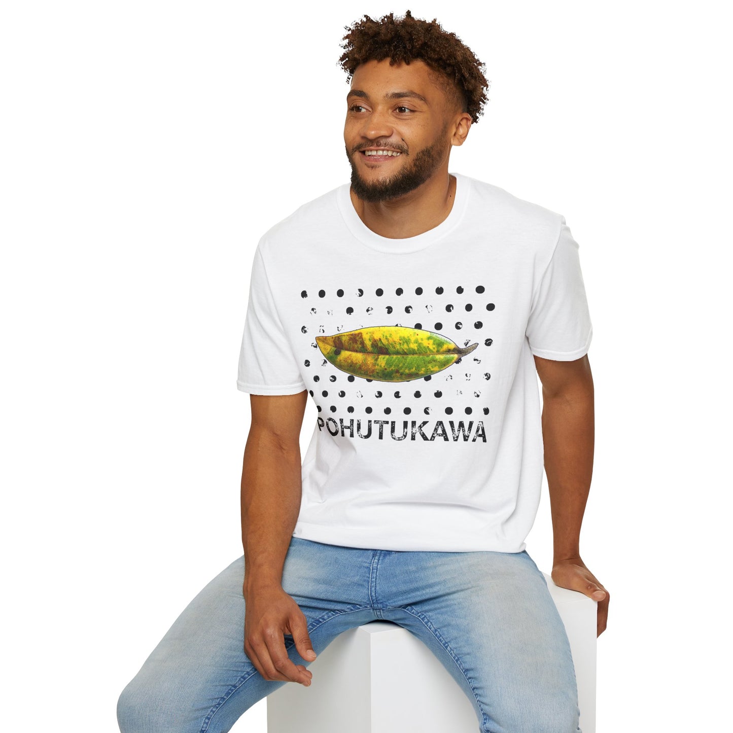NEW - POHUTUKAWA LARGE LEAF - Gildan 64000 Graphic Tee