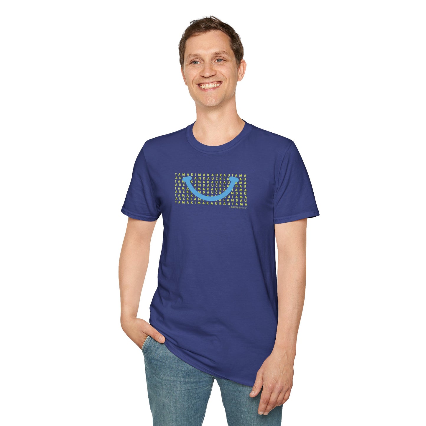 NEW - TAMAKI MAKAURAU / AUCKLAND SMILE LIGHT BLUE - Gildan 64000 Graphic Tee