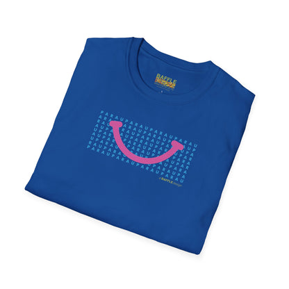 NEW - PARAU SMILE PINK - Gildan 64000 Graphic Tee