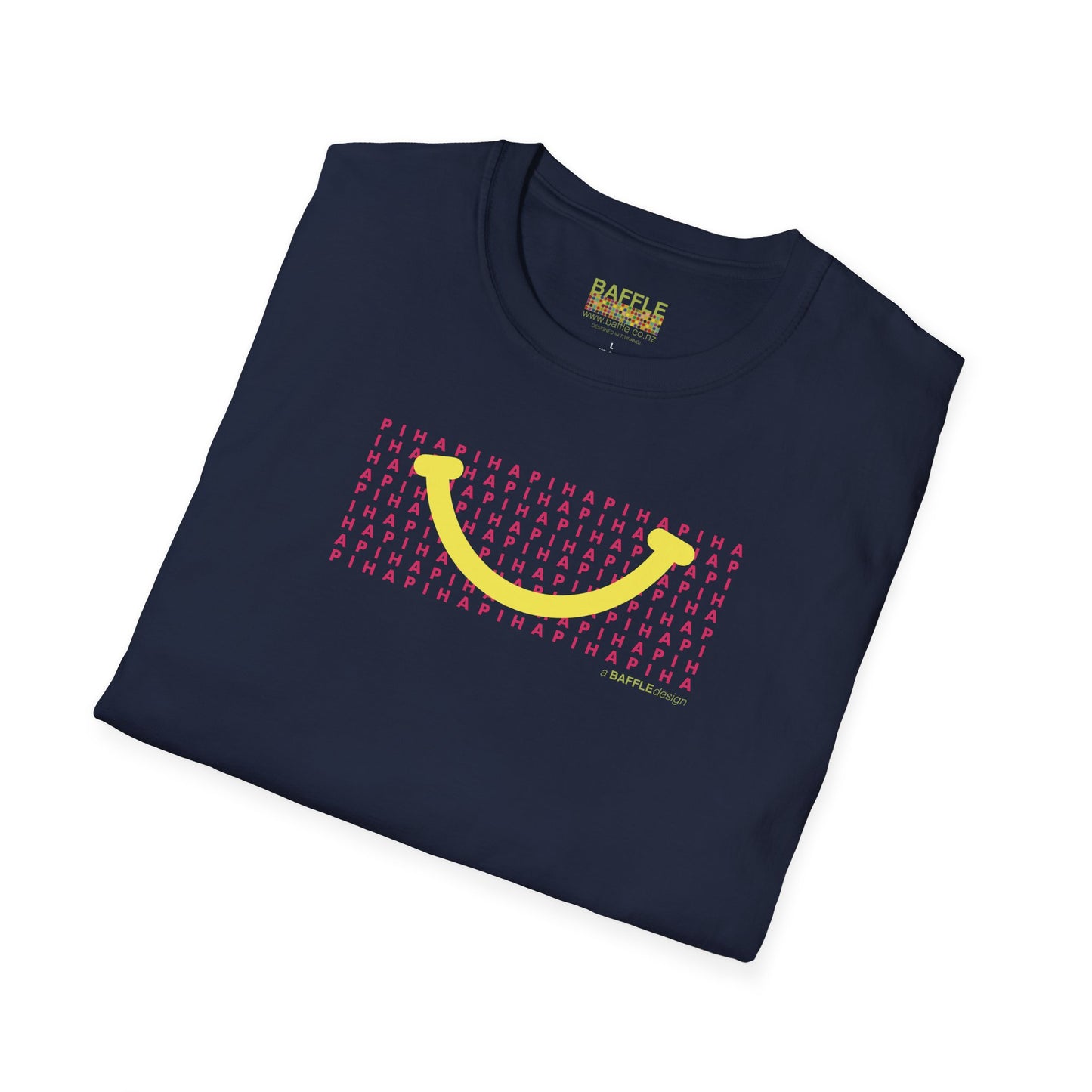 NEW - PIHA SMILE YELLOW - Gildan 64000 Graphic Tee
