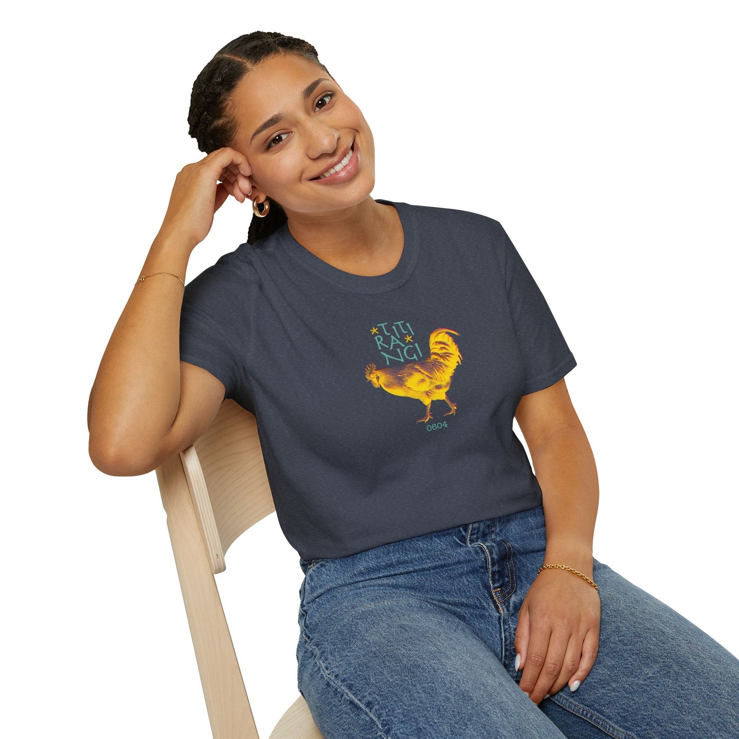 * NEW * TITIRANGI ROOSTER 0604 - Gildan 64000 Graphic Tee