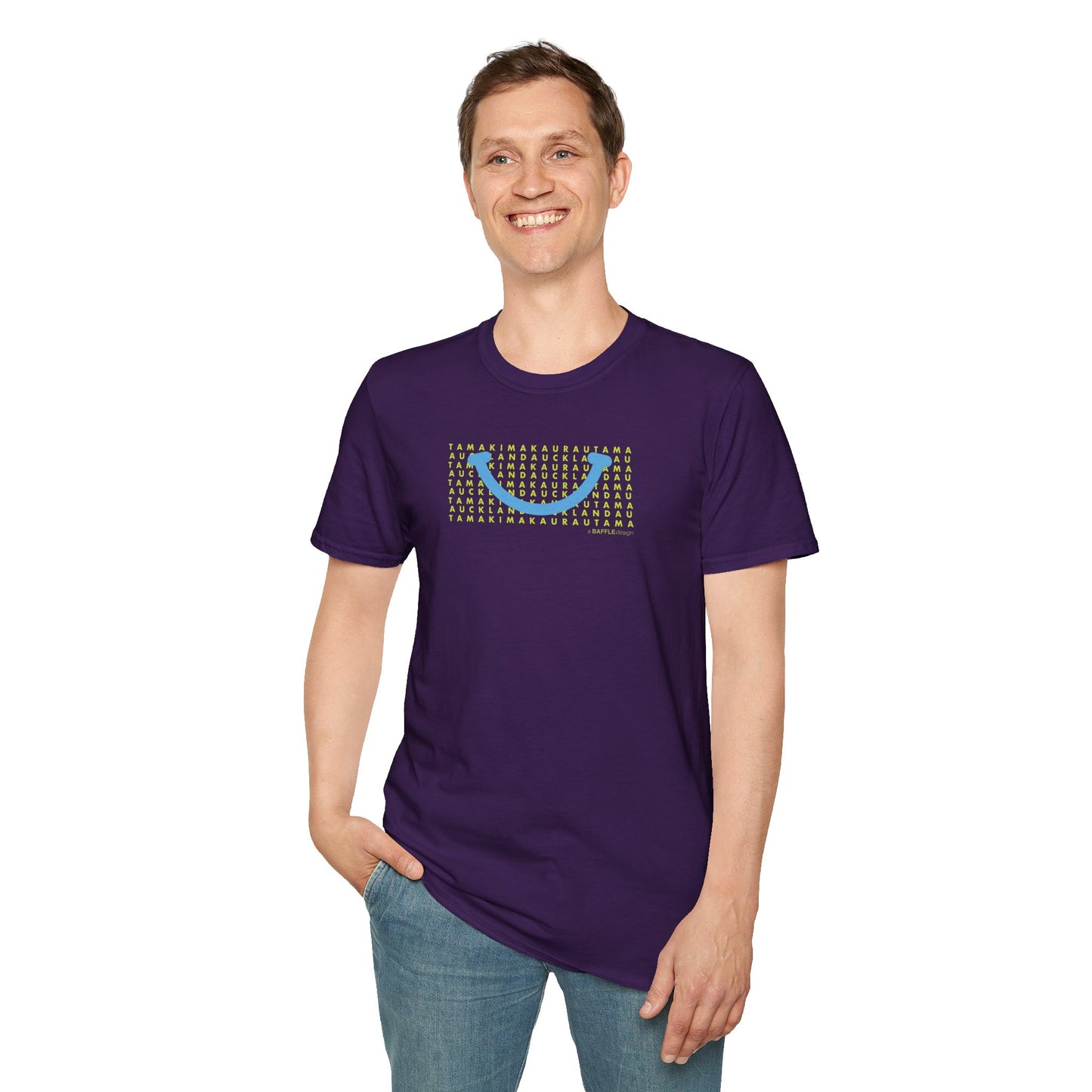NEW - TAMAKI MAKAURAU / AUCKLAND SMILE LIGHT BLUE - Gildan 64000 Graphic Tee