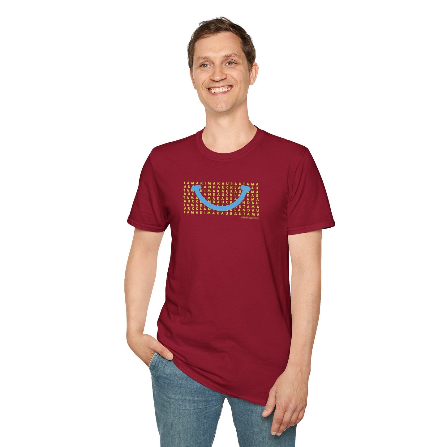 NEW - TAMAKI MAKAURAU / AUCKLAND SMILE LIGHT BLUE - Gildan 64000 Graphic Tee