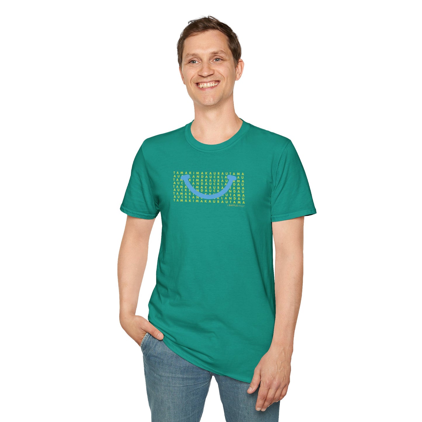 NEW - TAMAKI MAKAURAU / AUCKLAND SMILE LIGHT BLUE - Gildan 64000 Graphic Tee