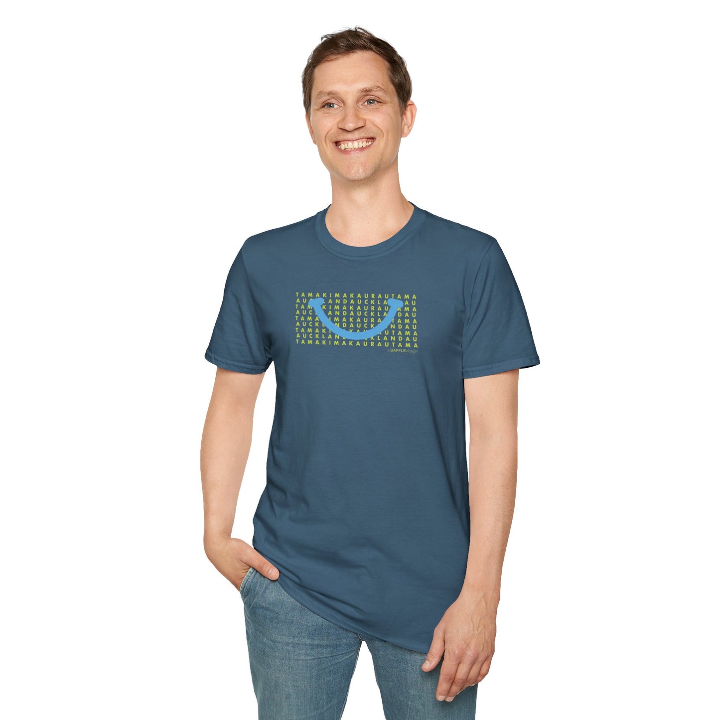 NEW - TAMAKI MAKAURAU / AUCKLAND SMILE LIGHT BLUE - Gildan 64000 Graphic Tee