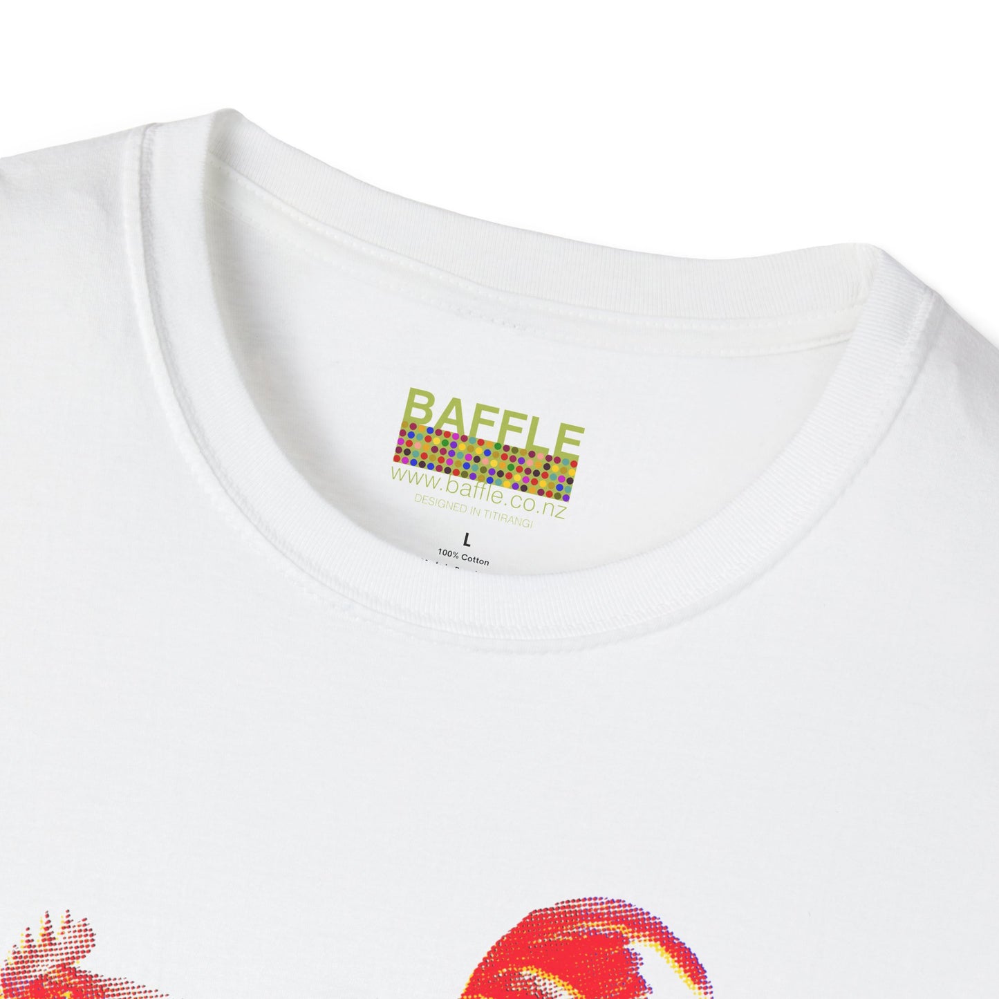 0604 ROOSTER HALF TONE BLUR - RED - Titirangi - Gildan 64000 Graphic Tee