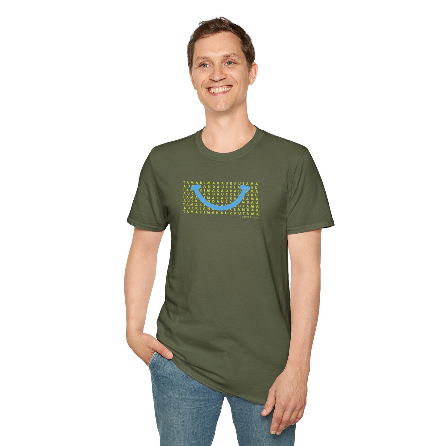 NEW - TAMAKI MAKAURAU / AUCKLAND SMILE LIGHT BLUE - Gildan 64000 Graphic Tee