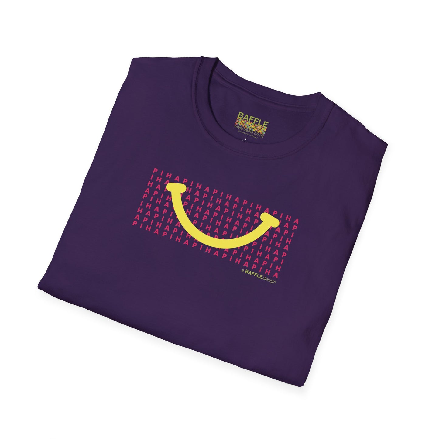 NEW - PIHA SMILE YELLOW - Gildan 64000 Graphic Tee