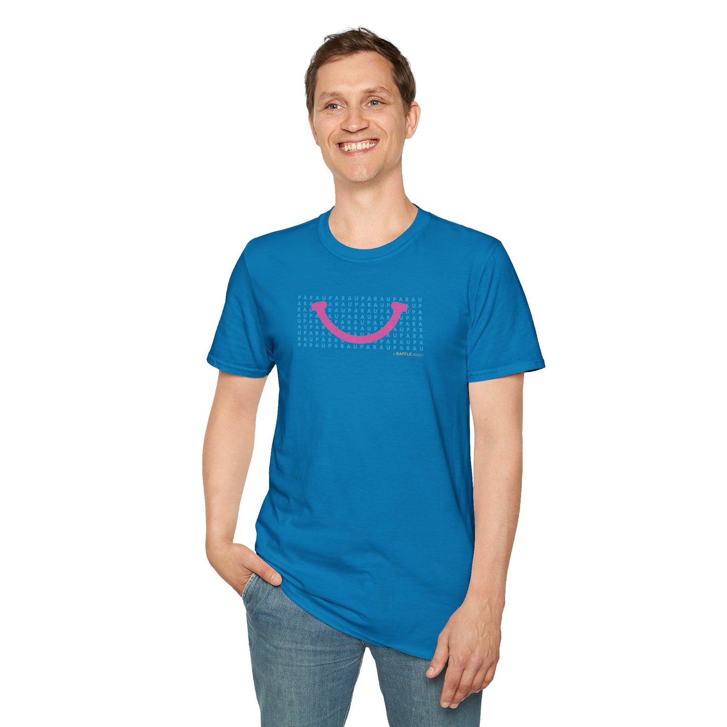 NEW - PARAU SMILE PINK - Gildan 64000 Graphic Tee