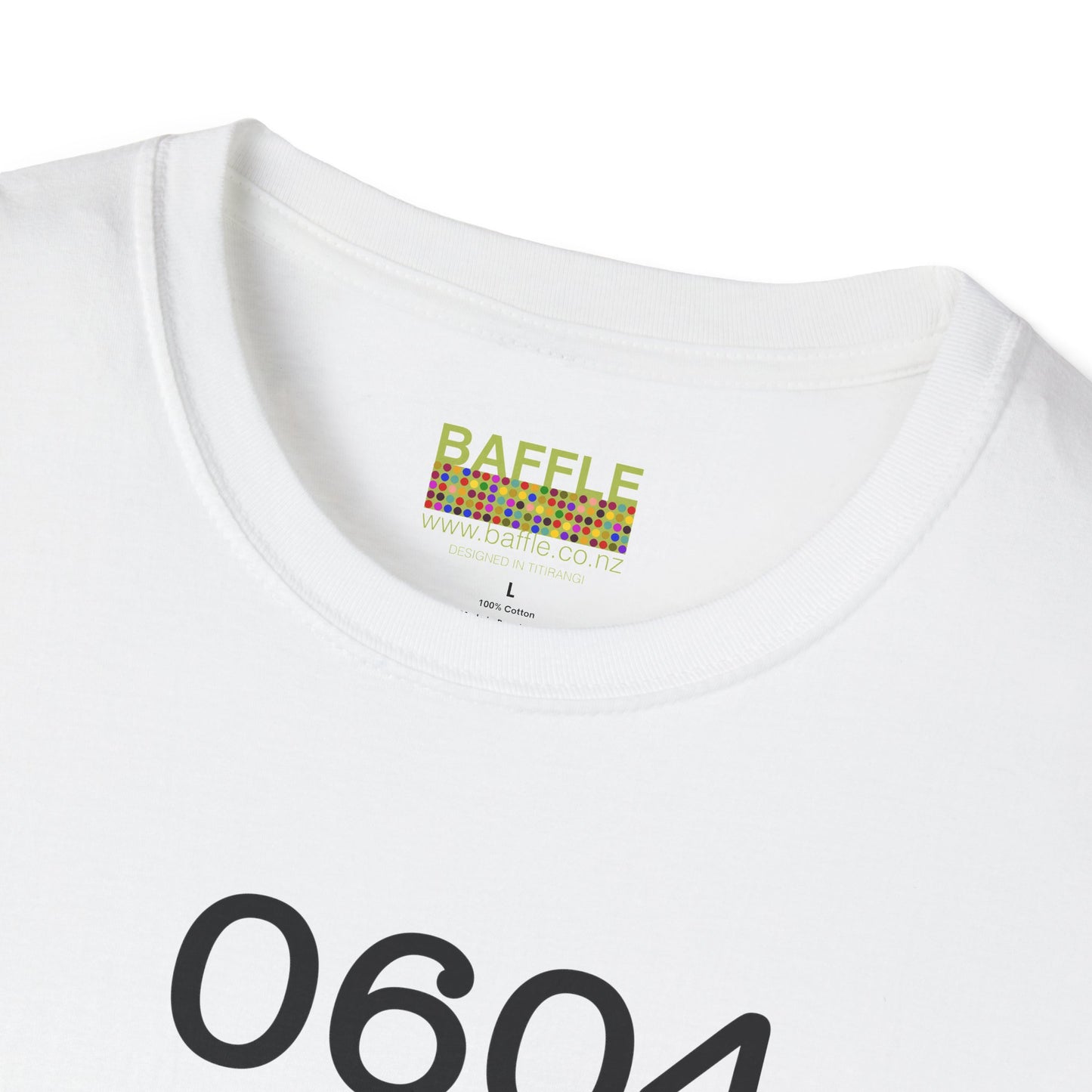 NEW - 0604 SMILEY FACE - Titirangi - Graphic Tee - Basic Tee
