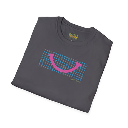 NEW - PARAU SMILE PINK - Gildan 64000 Graphic Tee