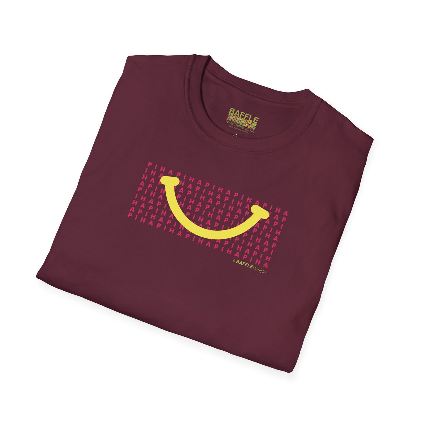 NEW - PIHA SMILE YELLOW - Gildan 64000 Graphic Tee