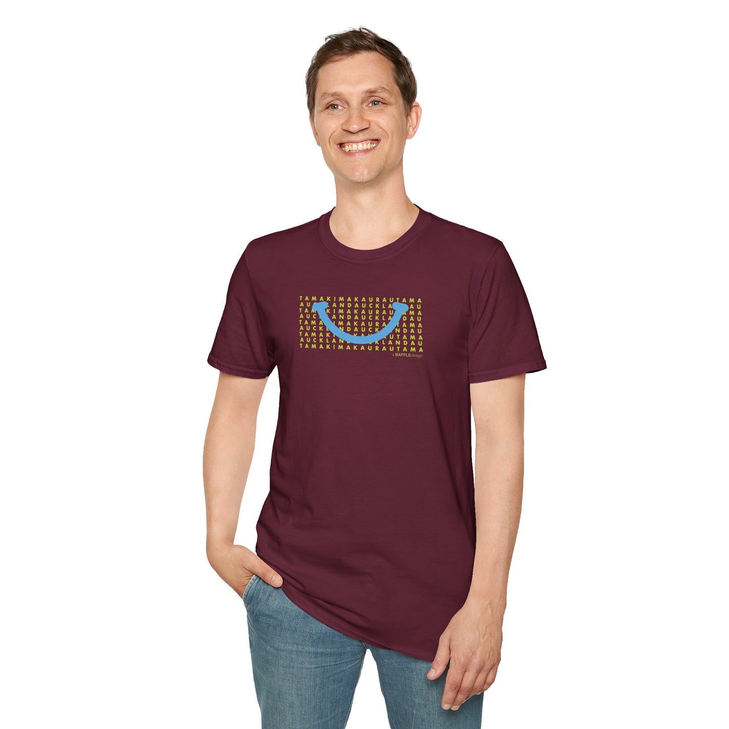 NEW - TAMAKI MAKAURAU / AUCKLAND SMILE LIGHT BLUE - Gildan 64000 Graphic Tee