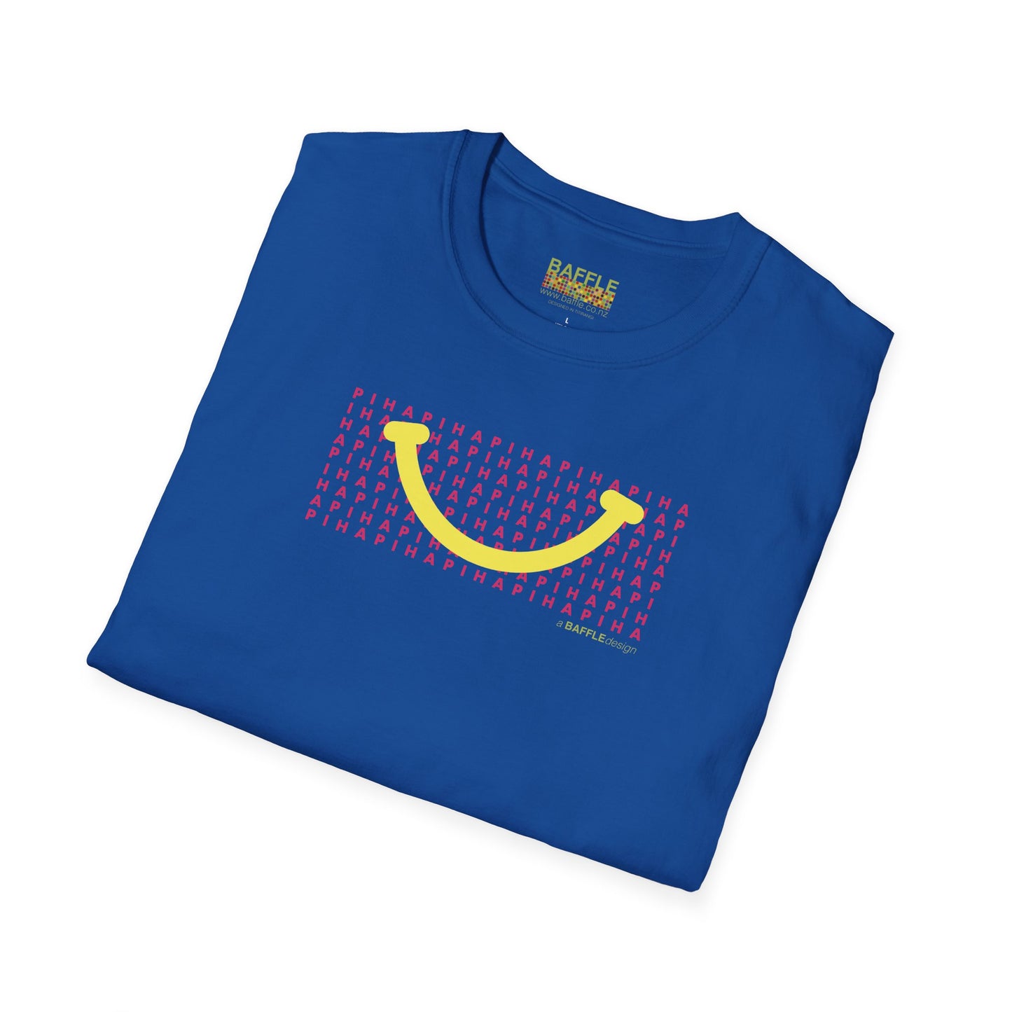 NEW - PIHA SMILE YELLOW - Gildan 64000 Graphic Tee