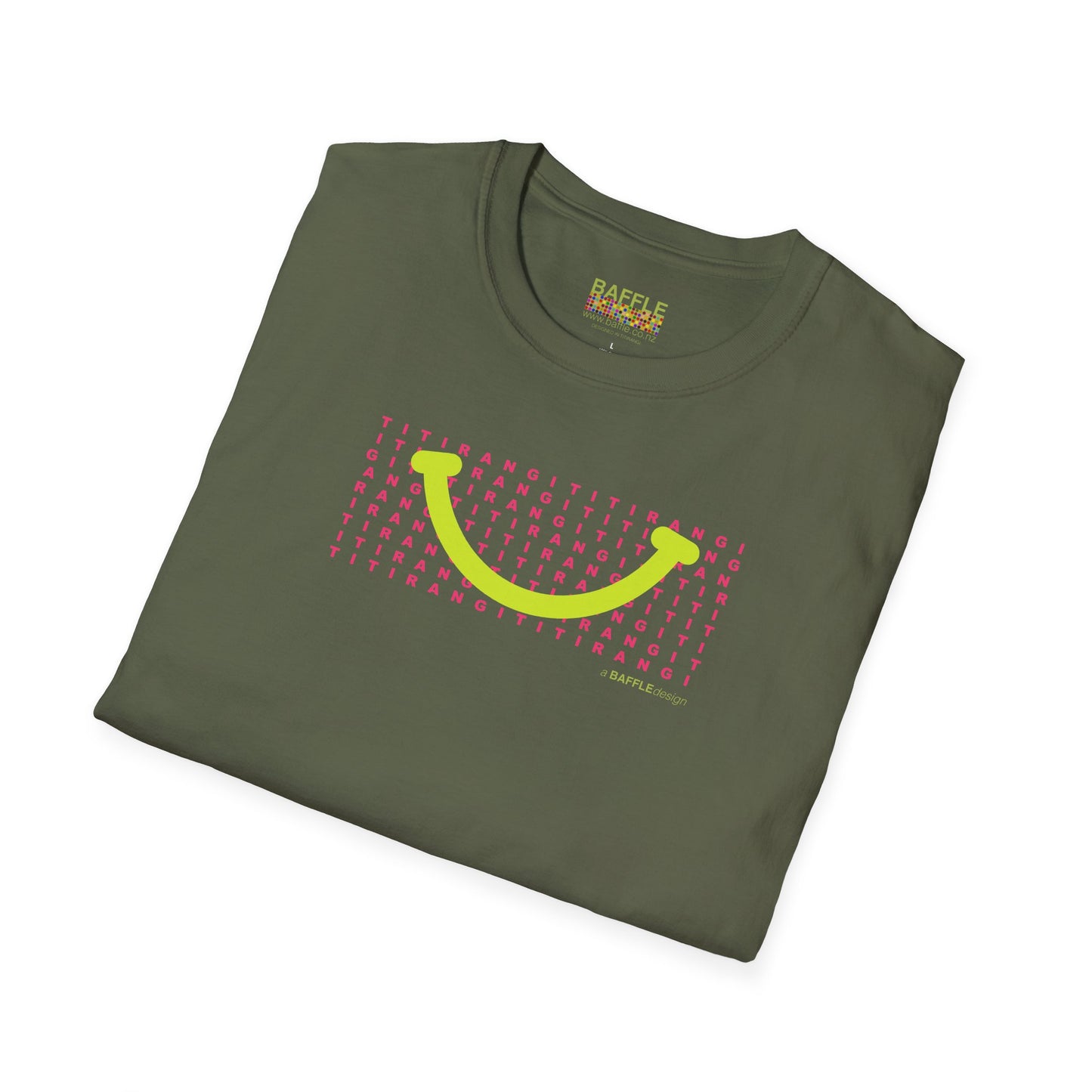NEW - TITIRANGI SMILE - Gildan 64000 Graphic Tee